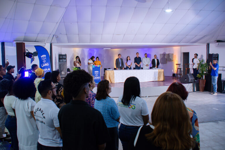 Prefeita participa da posse do novo Conselho Municipal de Política Cultural em Lauro de Freitas