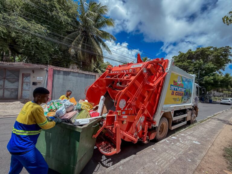 Prefeitura de Lauro de Freitas informa sobre alteração no serviço de limpeza urbana devido à paralisação dos garis