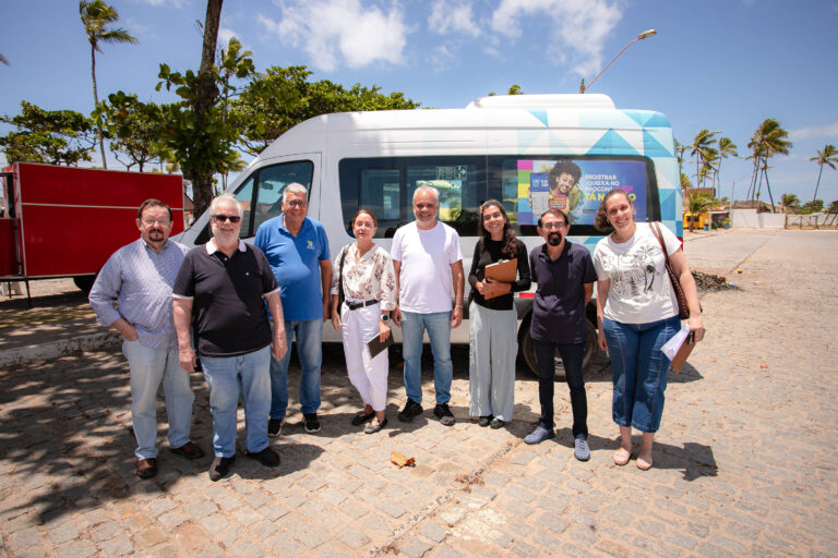 Prefeitura de Lauro de Freitas percorre bairros para planejar o futuro da cidade através do PDDU